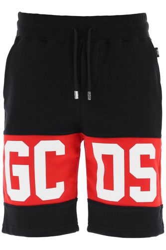 GCDS Sweatshorts With Logo Bands - GCDS - Modalova