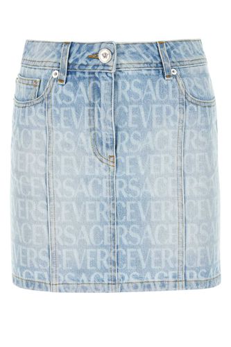 Versace Printed Denim Mini Skirt - Versace - Modalova