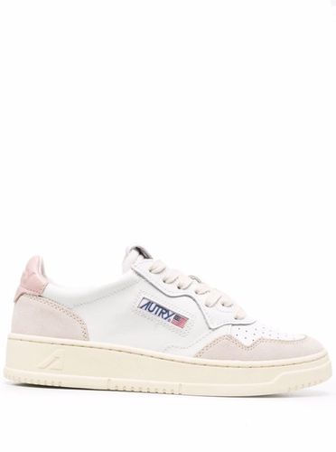 Womans White And Pink Leather Low Sneakers With Logo - Autry - Modalova