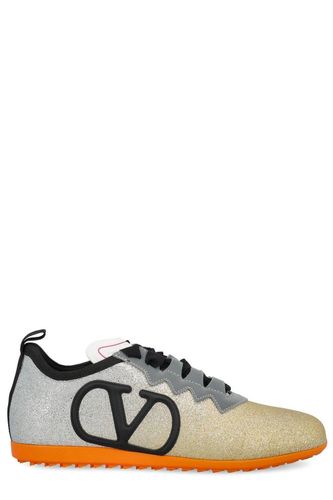 Logo Patch Lace-up Sneakers - Valentino Garavani - Modalova