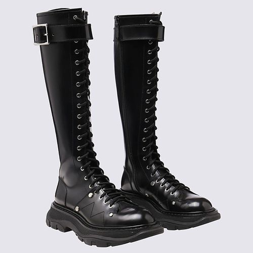 Leather Tread Boots - Alexander McQueen - Modalova