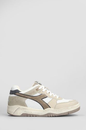 B.560 Torino Italia Sneakers In White Suede And Leather - Diadora Heritage - Modalova