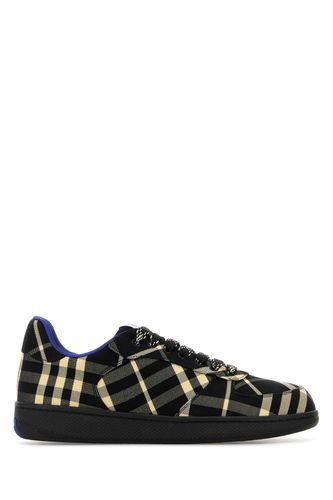 Embroidered Canvas Terrace Sneakers - Burberry - Modalova