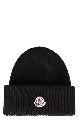 Moncler Ribbed Knit Beanie - Moncler - Modalova