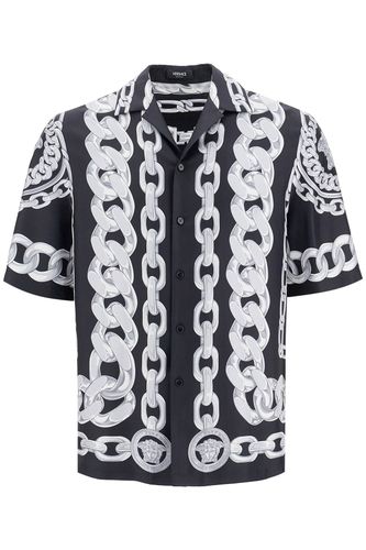 Printed Silk Medusa Chains Bowling Shirt - Versace - Modalova