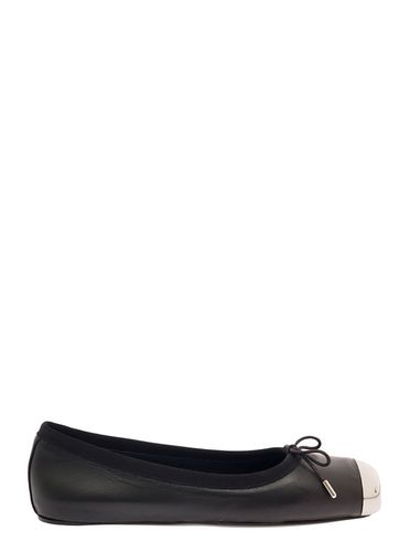 Ballet Flats With Metallic Toe In Smooth Leather Woman - Alexander McQueen - Modalova