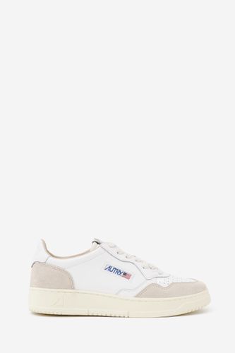 Autry 01 Low Sneakers - Autry - Modalova