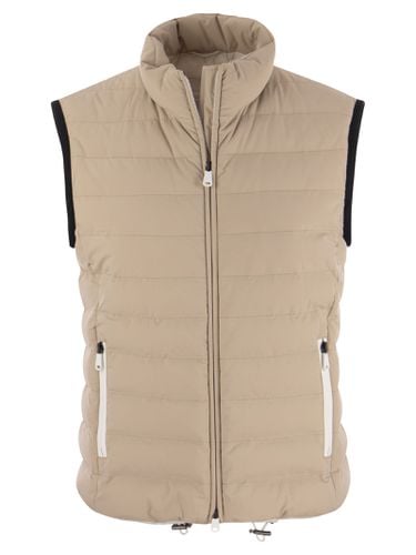 Sleeveless Down Jacket In Membraned Nylon - Brunello Cucinelli - Modalova