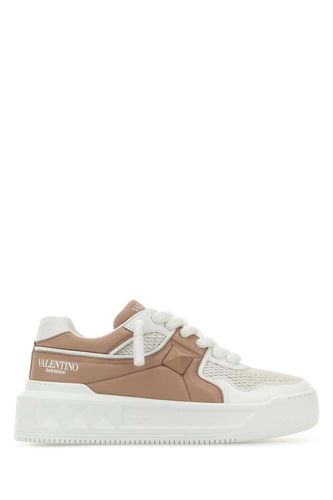 Two-tone Leather One Stud Xl Sneakers - Valentino Garavani - Modalova