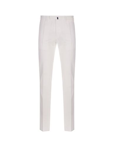 White Venezia 1951 Slim Fit Trousers - Incotex - Modalova