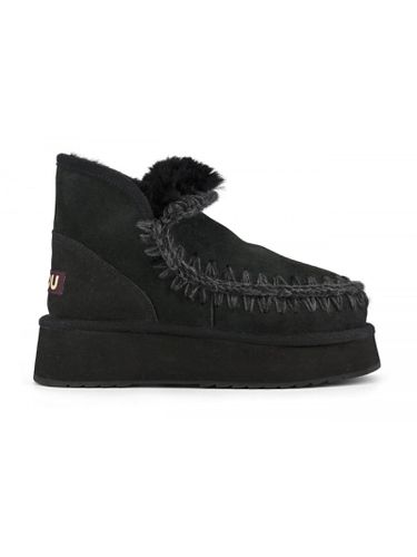 Mini Eskimo Platform Boot In Suede - Mou - Modalova