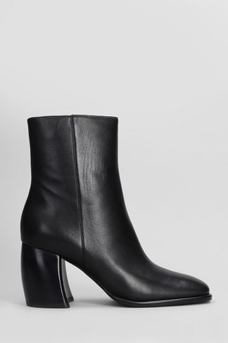 Maude Bootie Combat Boots In Leather - Michael Kors - Modalova