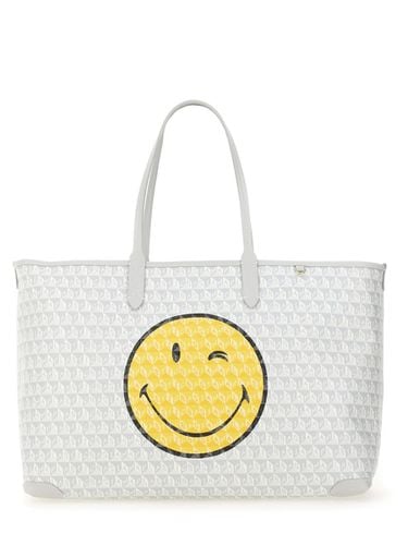 I Am A Plastic Bag Wink Tote Bag - Anya Hindmarch - Modalova