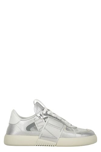 Leather Low-top Sneakers - Valentino Garavani - Modalova