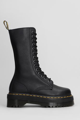 B99 Quad Combat Boots In Black Leather - Dr. Martens - Modalova