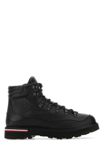 Black Leather Peka Trek Ankle Boots - Moncler - Modalova