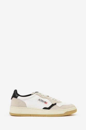 Autry 01 Low Sneakers - Autry - Modalova