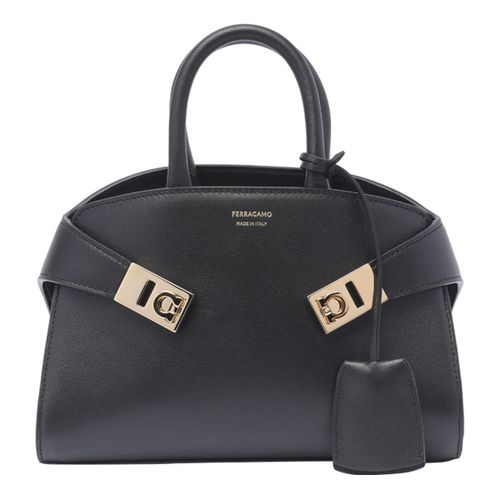 Ferragamo Hug Handbag - Ferragamo - Modalova