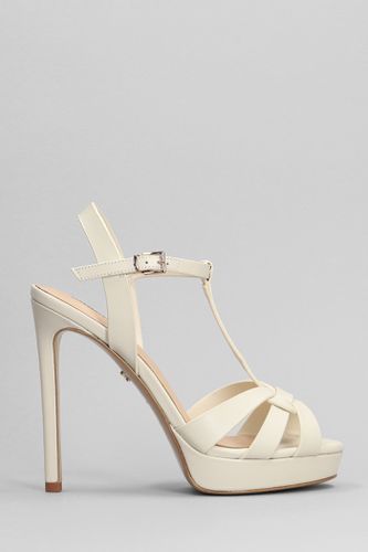 Aria Platform Sandals In Leather - Lola Cruz - Modalova