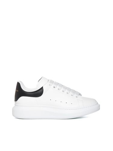 Oversize Leather Sneakers - Alexander McQueen - Modalova