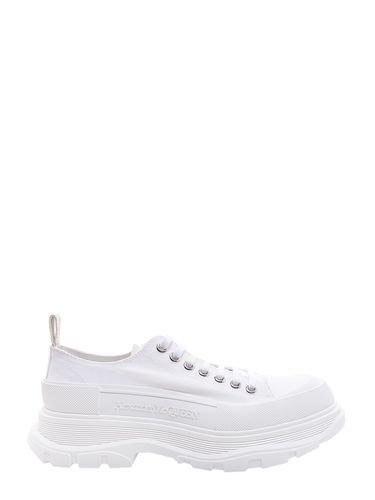 Tread Slick Sneakers - Alexander McQueen - Modalova