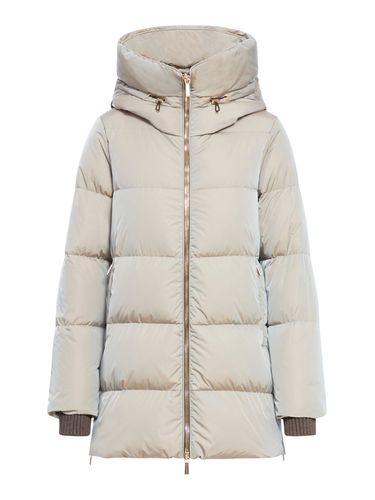 Moorer Down Jacket With Hood - Moorer - Modalova