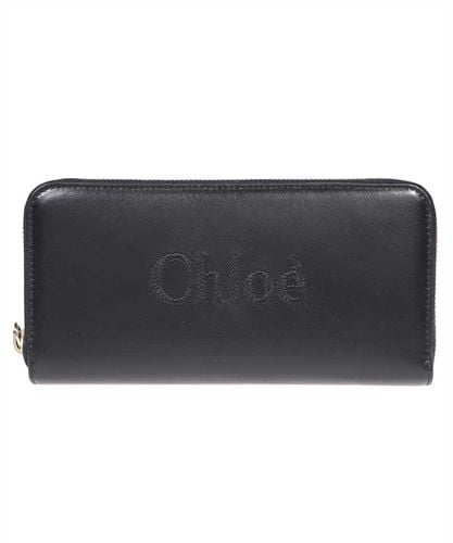 Chloé Leather Zip Around Wallet - Chloé - Modalova