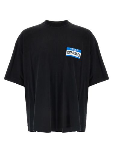 VETEMENTS my Name Sticker T-shirt - VETEMENTS - Modalova