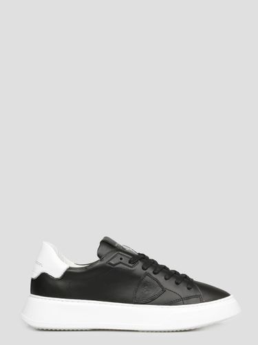 Temple Low Man Sneakers - Philippe Model - Modalova