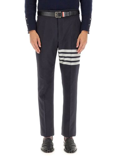 Classic Pants With Martingale - Thom Browne - Modalova