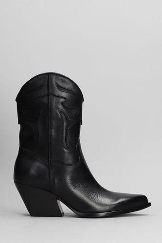 Texan Ankle Boots In Leather - Elena Iachi - Modalova