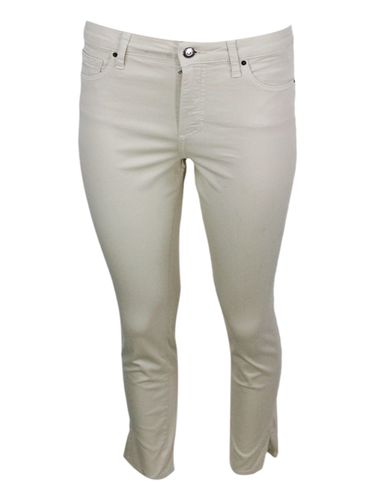 Pocket Trousers In Soft Stretch Cotton Super Skinny Capri. Zip And Button Closure - Armani Collezioni - Modalova