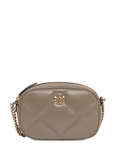 Kira Diamond Quilt Camera Crossbody Bag - Tory Burch - Modalova