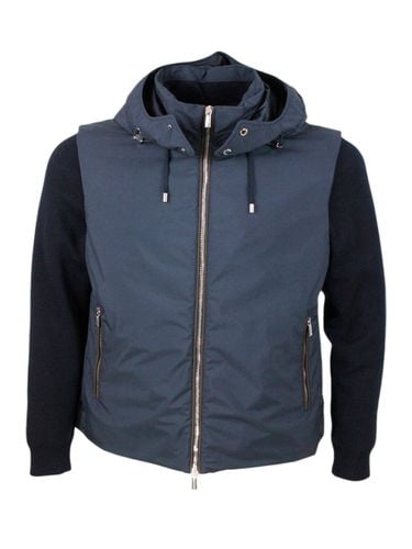 Bomber Jacket In A Mix Of Materials With Detachable Hood In Smooth Waterproof Fabric And Padded With Light Down. The Cotton Sleeves Are Detachable - Moorer - Modalova