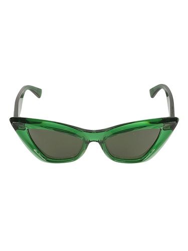 Cat Eye Frame Sunglasses - Bottega Veneta Eyewear - Modalova
