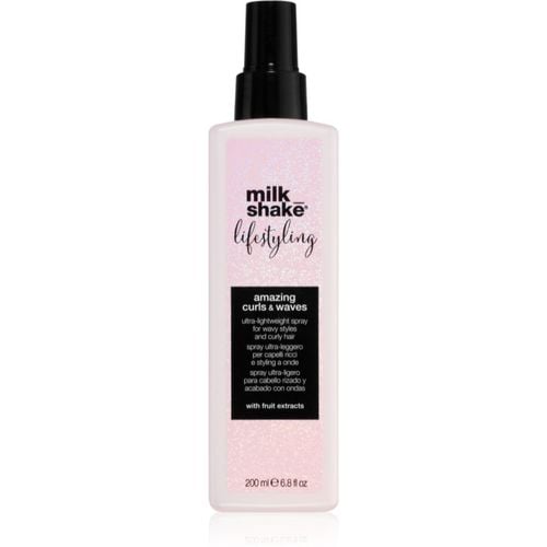 Lifestyling Amazing curls & waves spray multifunzione per capelli per capelli mossi e ricci 200 ml - Milk Shake - Modalova