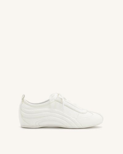 Sneakers lucide e slanciate Ferne - Bianco - JW PEI - Modalova