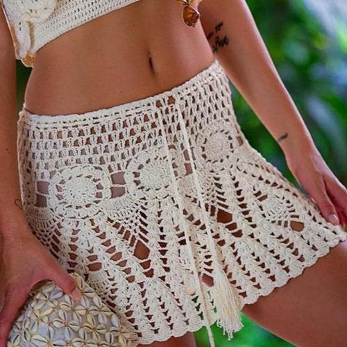 Hand Crochet Florens Skirt - musthaveskirts - Modalova