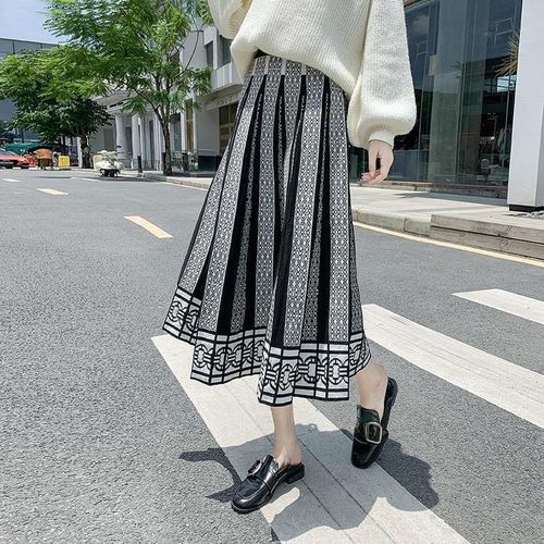 Striped Print Knitted Sweater Skirt - musthaveskirts - Modalova