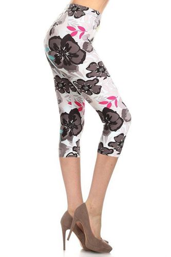 High Waisted Floral Printed Knit Capri Legging - KandyKouture - Modalova