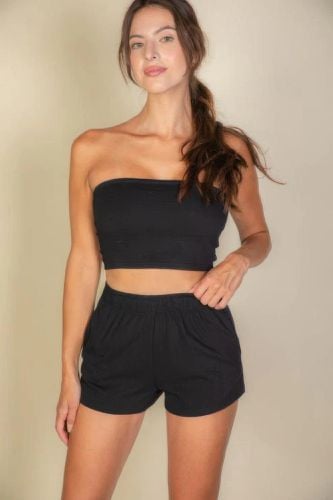 Simple Solid Color Tube Top And Shorts Two Piece Set - KandyKouture - Modalova