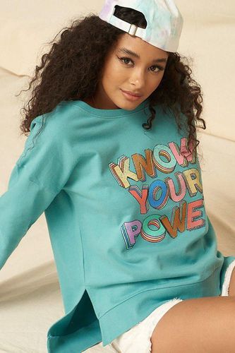 A Mineral Washed French Terry Graphic Sweatshirt - KandyKouture - Modalova