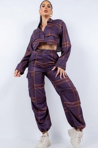 Cropped Shirt & Cargo Pants Set - KandyKouture - Modalova