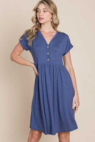 BOMBOM V-Neck Short Sleeve Dress - Trendsi - Modalova