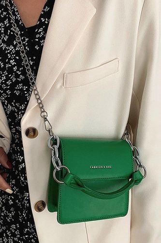 Green Silver Chain Accent Purse - AMIClubwearStore - Modalova