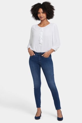 Ami Skinny Jeans In Sure Stretch® Denim | - Nydj - Modalova