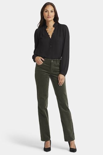 Marilyn Straight Corduroy Trouser Green | - Nydj - Modalova