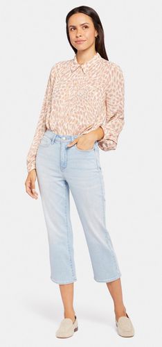 Joni Relaxed Capri Jeans Light Blue Cool Embrace® Denim | - Nydj - Modalova