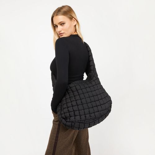 Pilou bolso hobo grande acolchado en nylon - Misako - Modalova