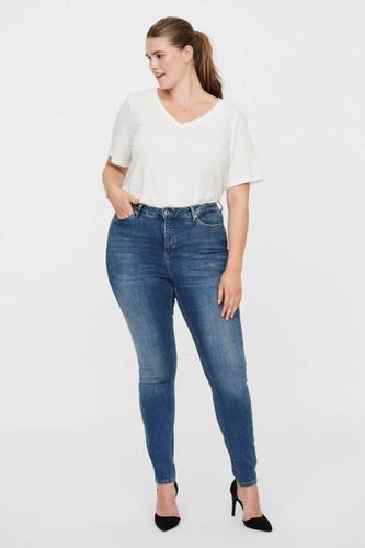 Lora Jeans High Taisted - mittelblauer Denim - Vero Moda Curve - Modalova